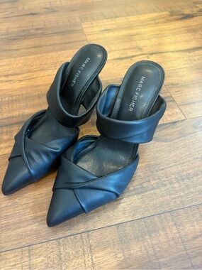 Marc Fisher Mules Satera Heels Slip-on Black Knotted Pointed Toe Size 7.5